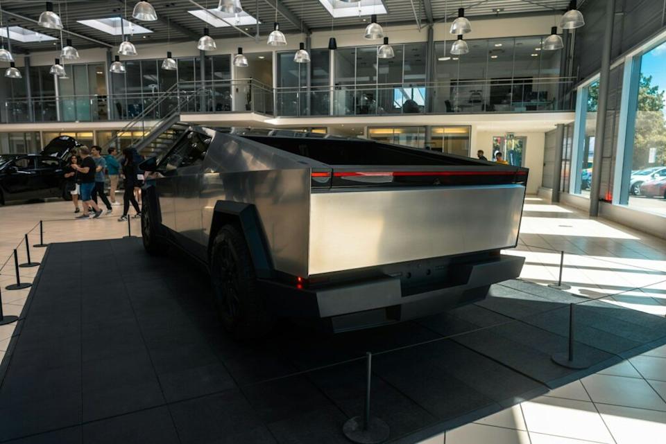 Tesla, Cybertruck, Tesla Recalls Cybertruck Over Risk of Wheels Detaching While Driving