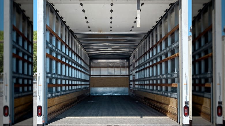 Drivers Call Cops After Being Fooled By A Sticker On The Back Of A Semi-Truck Trailer