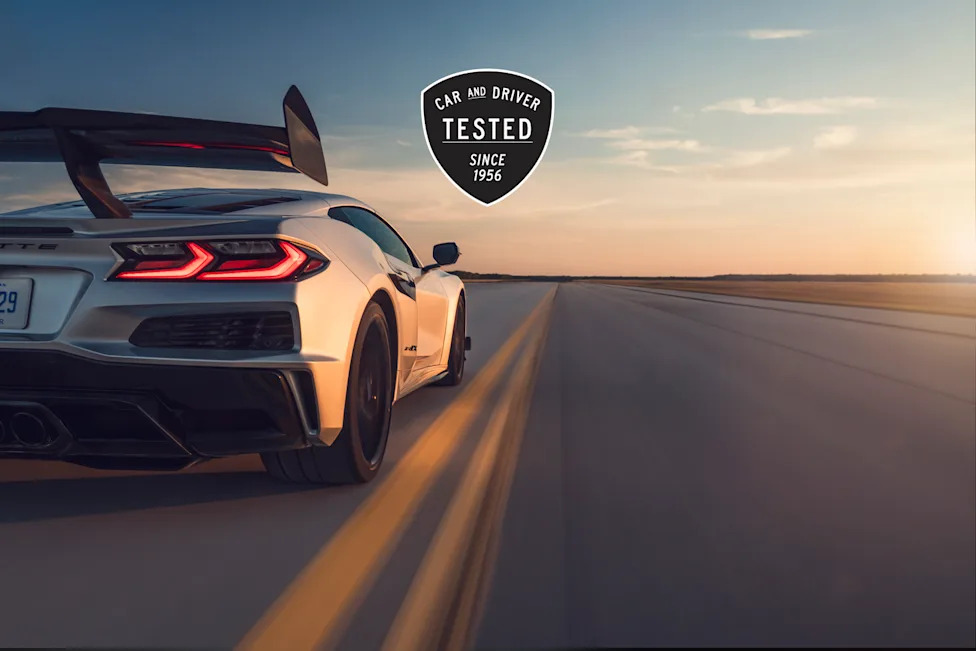 Lucid’s 1234-HP EV Supersedan Hits 200 MPH Way Quicker Than the 1250-HP Hybrid Corvette ZR1X