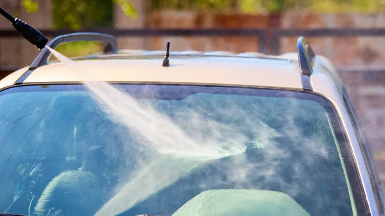 Is There An Ideal PSI When Pressure Washing Your Car?
