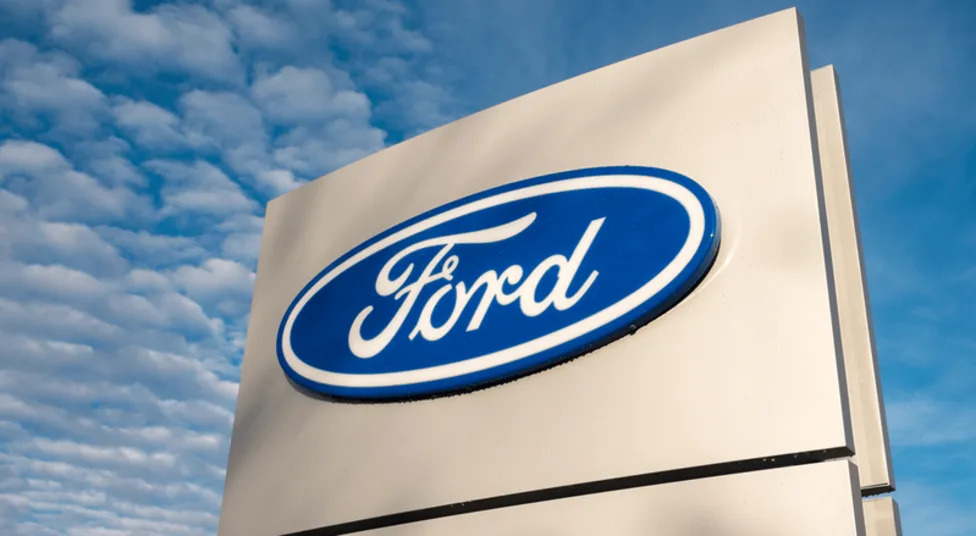 Ford Recalls Nearly 420,000 U.S. Vehicles Over Seat Belt Defect (F)