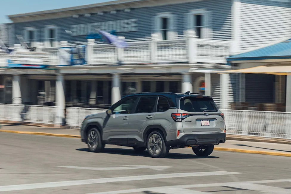 Subaru Is Recalling 69K Forester SUVs Because Their Sunroofs Could Fall Off While Driving