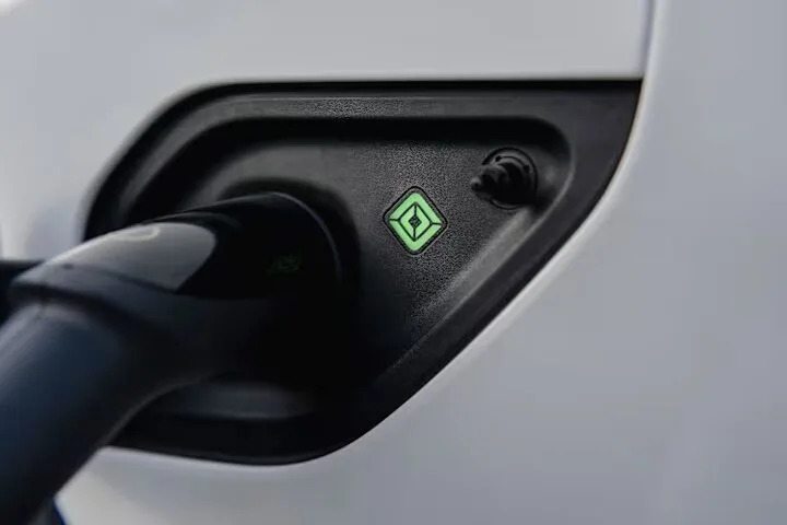 Charred Rivian R1S Offers Warning About Charging With Extension Cords