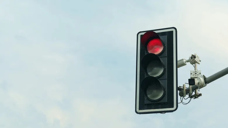 What's The Difference Between Red Light And Speed Cameras?