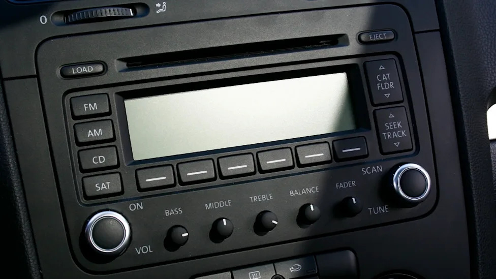 AM Radio Could Be Legally Mandated in New Cars