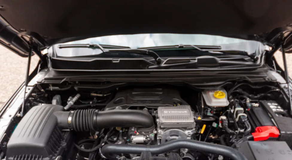 Stellantis, No V8, No Sale: 40% of Pickup Buyers Won’t Consider a Brand Without One, Stellantis CEO Says