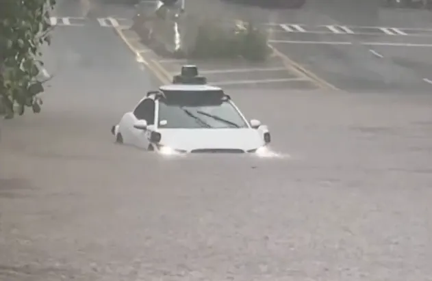 Robotaxi, Waymo suspends robotaxi service in 6 cities after floodwater incidents