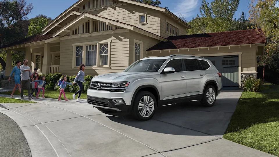 Volkswagen and Audi Recall More Than 208,000 SUVs Over Steering Failure Risk