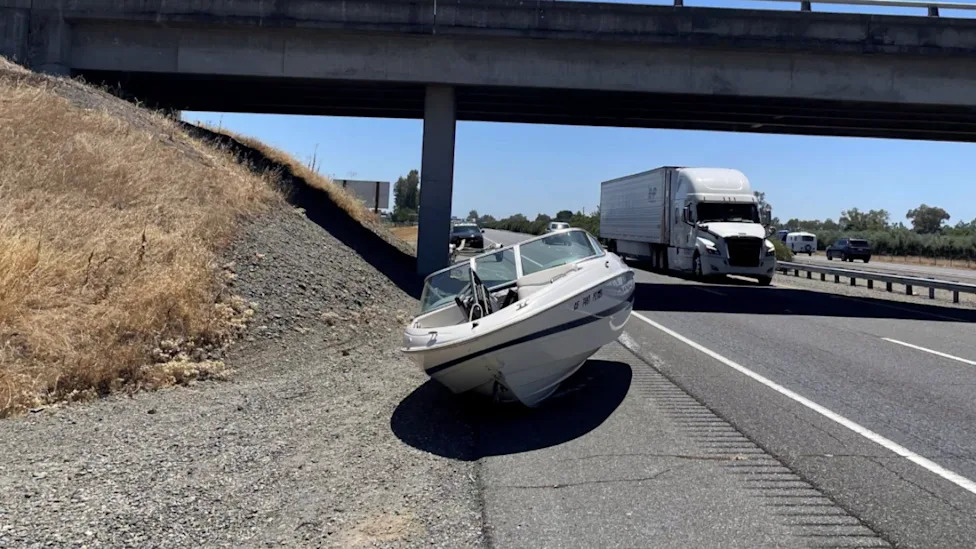 Boat Takes Unscheduled Detour Off Trailer on California Freeway