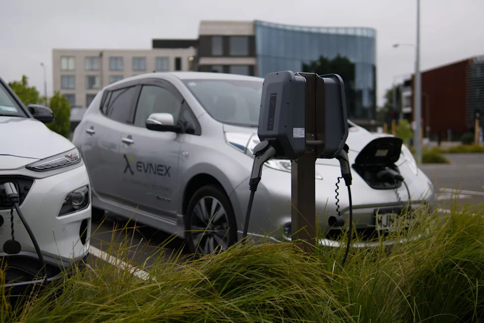 The Most Important EV News: Five-Minute Charging