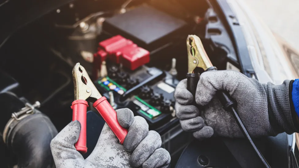 What It Means If Your Jumper Cables Start Smoking And Heat Up