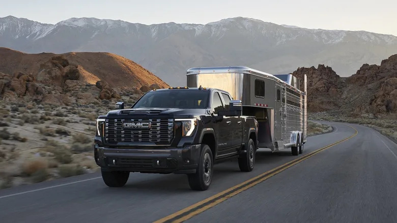 555 HP: GM's New V8 Duramax Is A Beast, But Its Torque Is The Real Story
