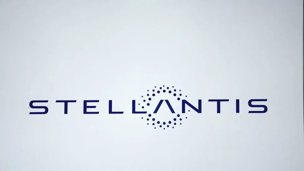 Stellantis, Stellantis recalls over 1M Jeeps due to potential fire hazard