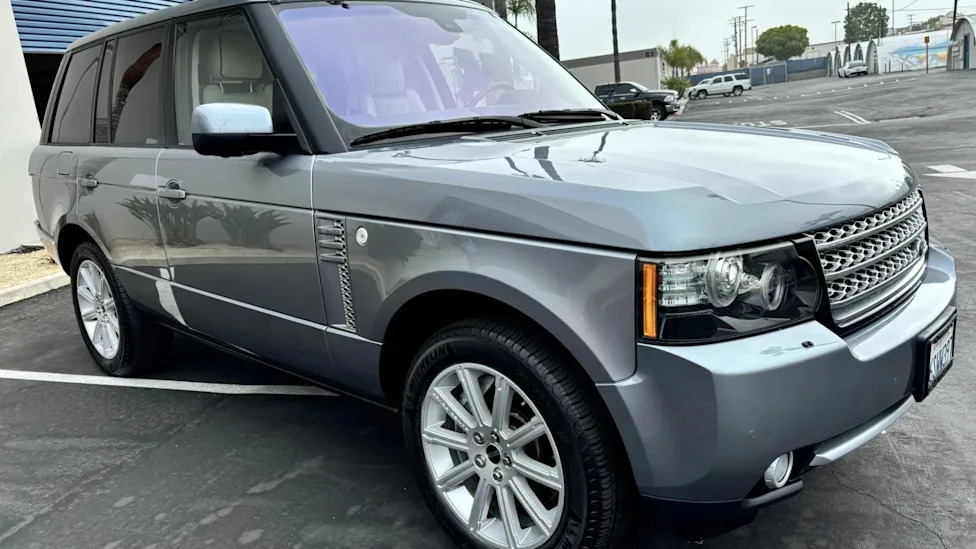 Range Rover's Bespoke Bet: Why 'No Limit' Isn't the Same as Rare