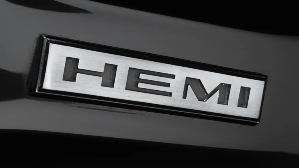 Did Chrysler Ever Make A V6 Hemi Engine?