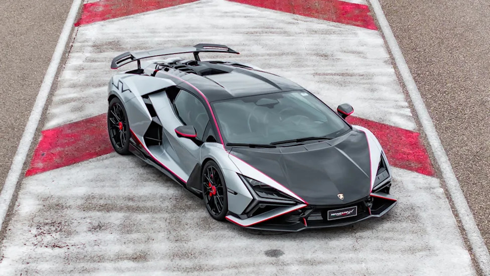 Why Lamborghini Won't Attempt a Nürburgring Lap Record With the Revuelto SV
