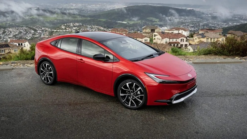 High Gas Prices Have Made Americans Fall In Love With Hybrids