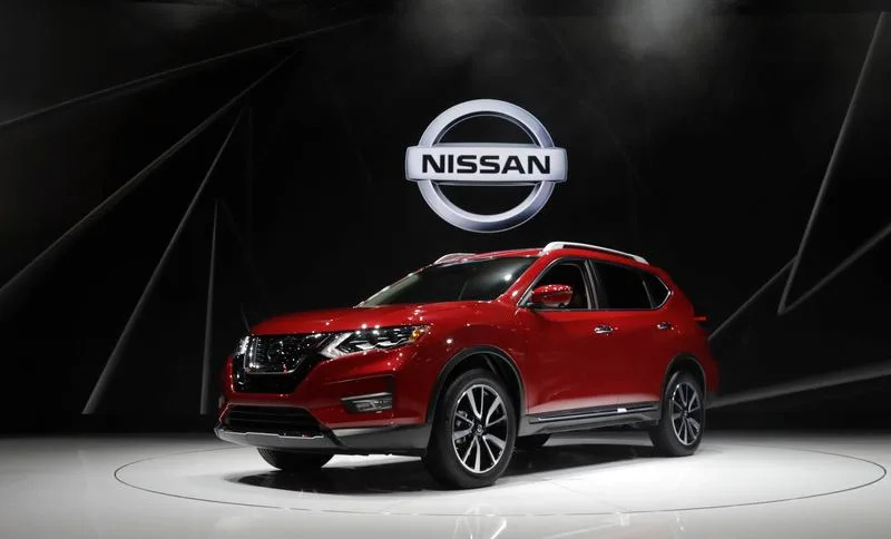Nissan, Nissan Rogue, Nissan to launch hybrid Rogue in US in November, Americas chairman says