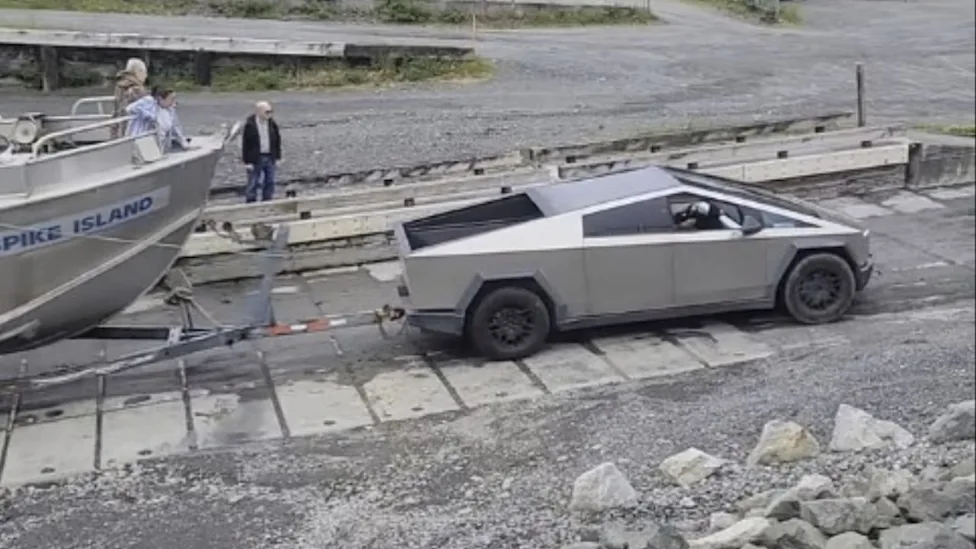 TikTok Video Shows a Tesla Cybertruck Performing a Successful tow...for the First Eight Seconds