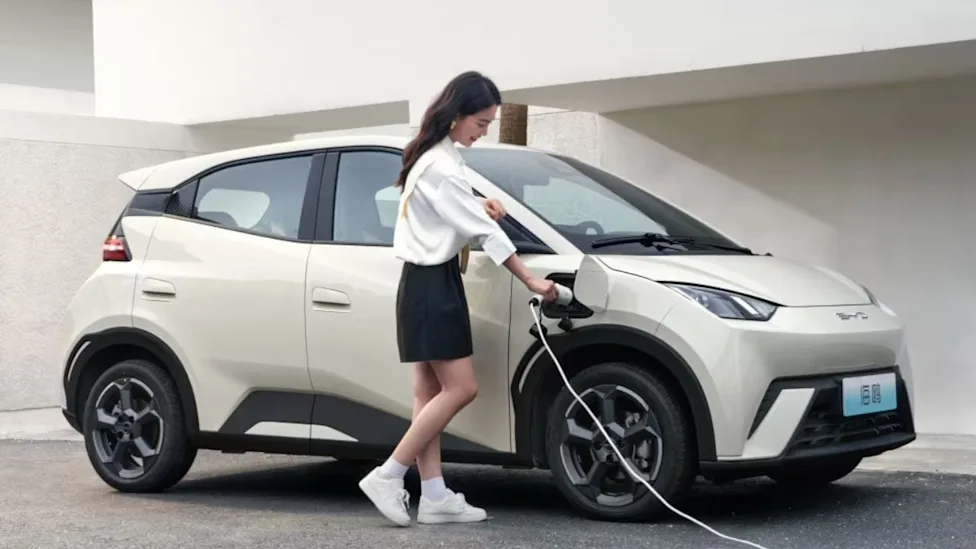 Researchers Say AI-Controlled Charging Can Extend EV Battery Life By Nearly 23%