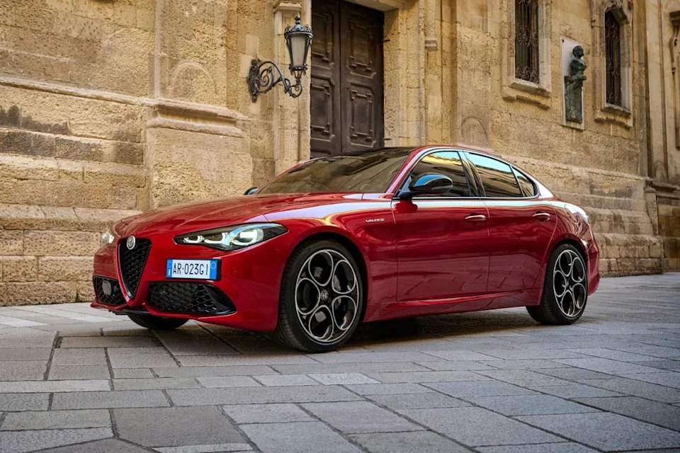 Alfa Romeo Drops More Clues About Its Mysterious New Concept