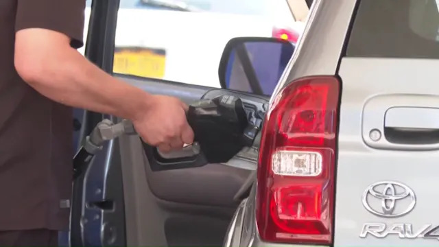 'It's the simple steps': As gas prices rise, practice these simple habits to help stretch your tank