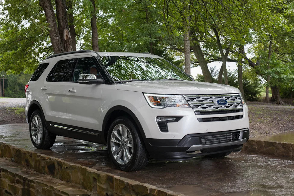 Ford Recalls Nearly 290,000 Explorers Because Roof Trim Can Fly Off