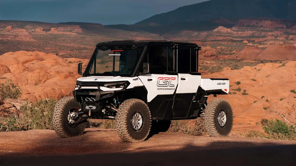 This Mid-Travel Kit Makes the New Can-Am Defender HD11 the Perfect Backcountry Companion