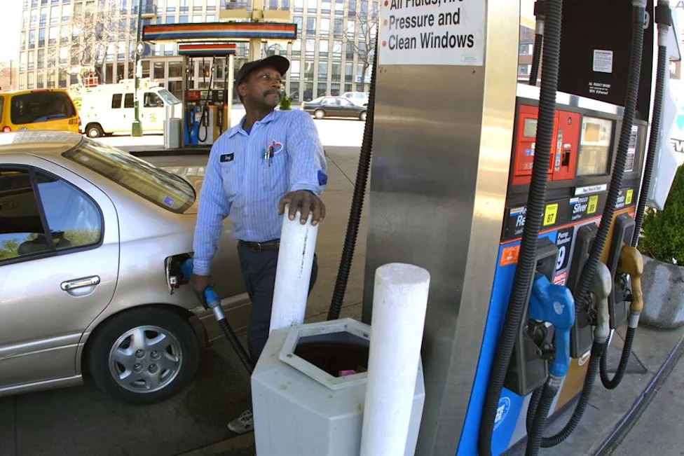 “Full Serve” EV Charging Is Coming From Self-Driving.  We’re Not Ready.