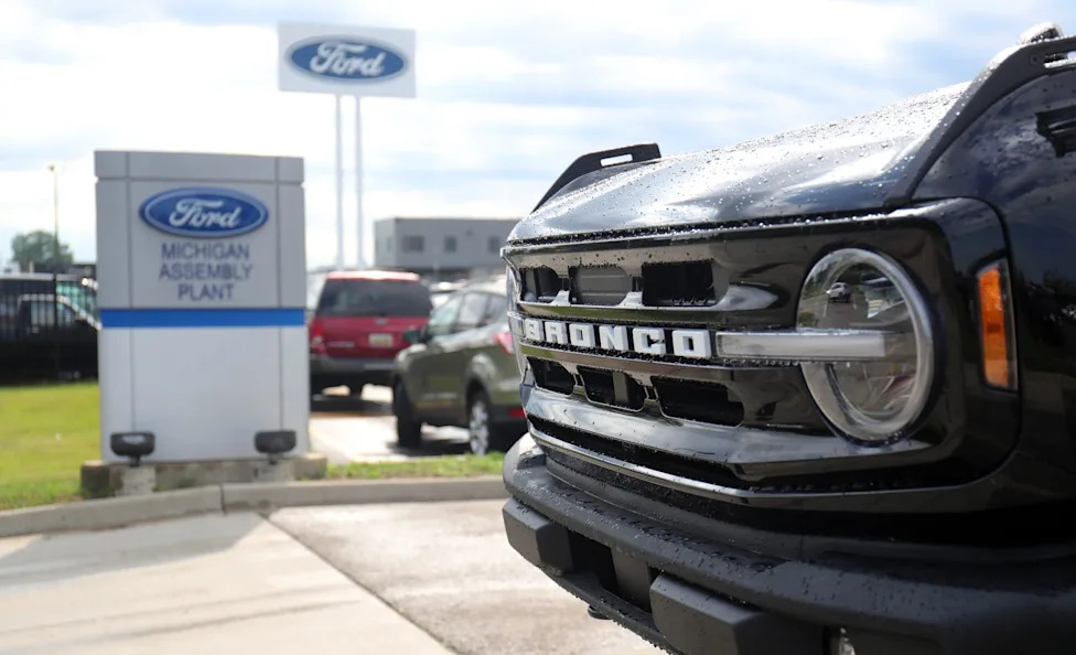 Ford, Ford recalls over 565,000 vehicles. See the affected models