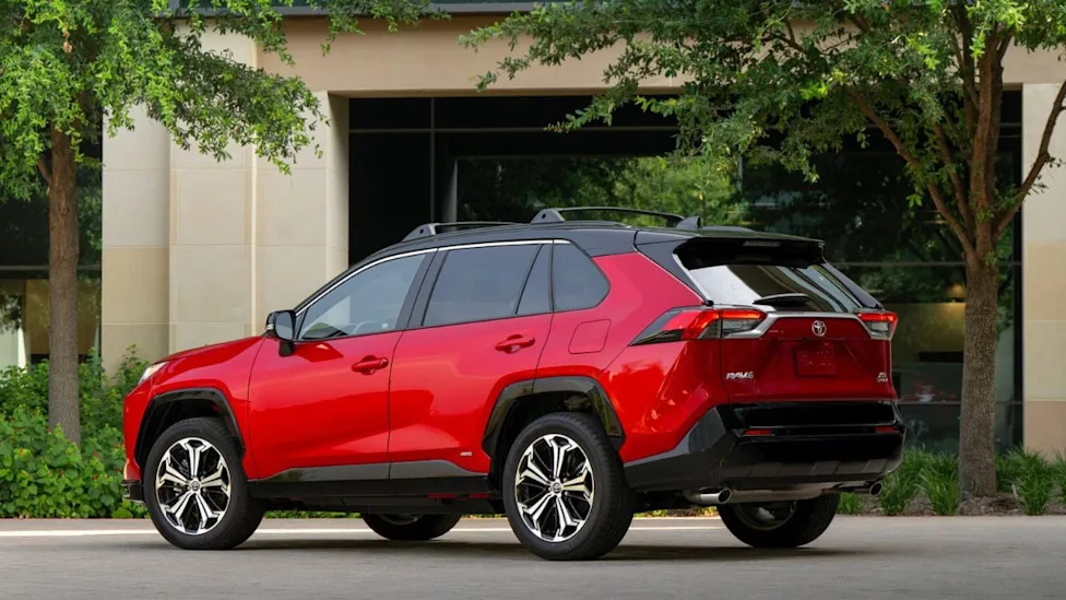 Toyota’s RAV4 Family SUV Now Uses Supercar-Style Active Aero Tricks