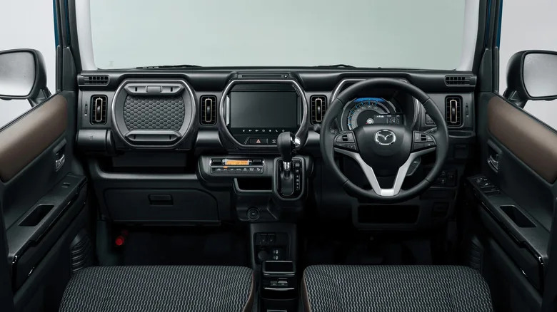 You Can't Buy Mazda's $10,000 Flair Crossover, And Not Just For The Obvious Reason