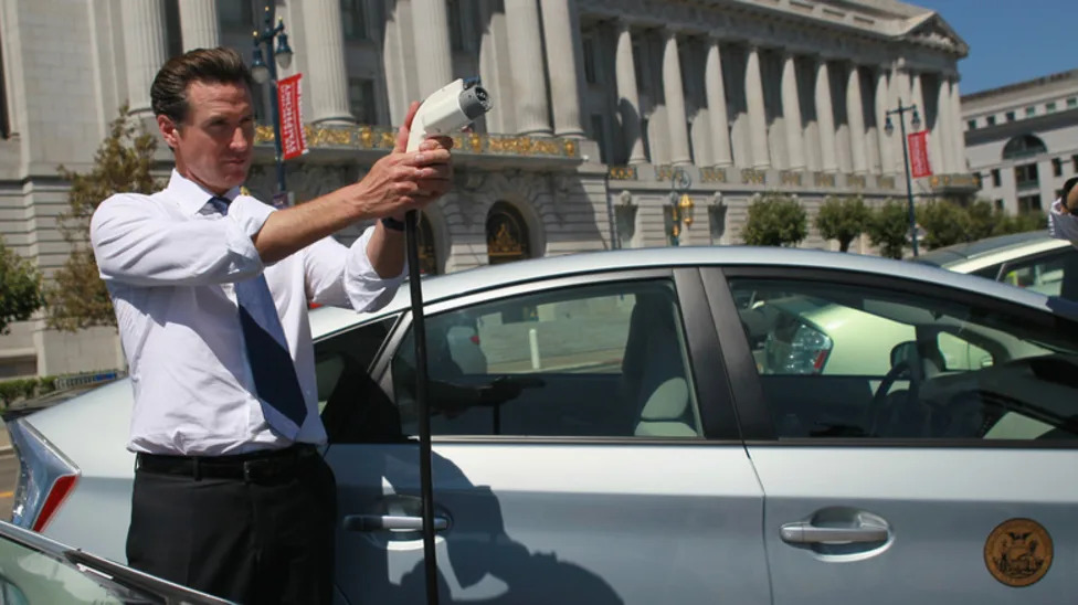 New California Incentive Gives Some First-Time EV Buyers $3,500 Instant Discount