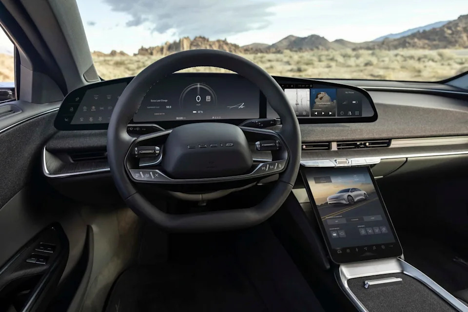 Lucid’s Infotainment Upgrade Is Free in Newer Airs, but Costly in Models More Than Two Years Old