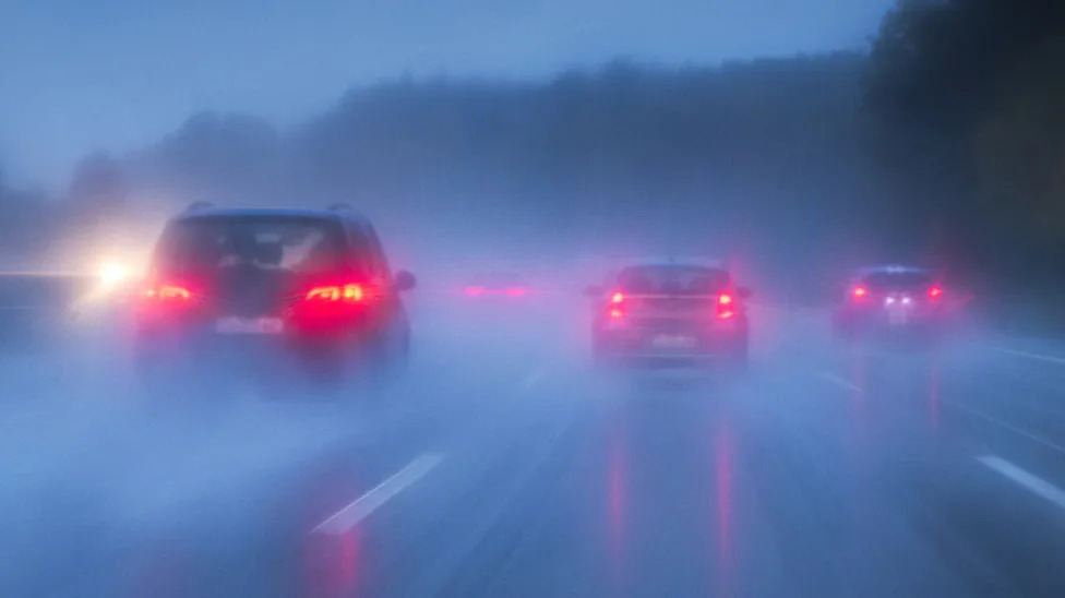 Tail Lights And Brake Lights Are Not The Same Thing - Here's The Difference