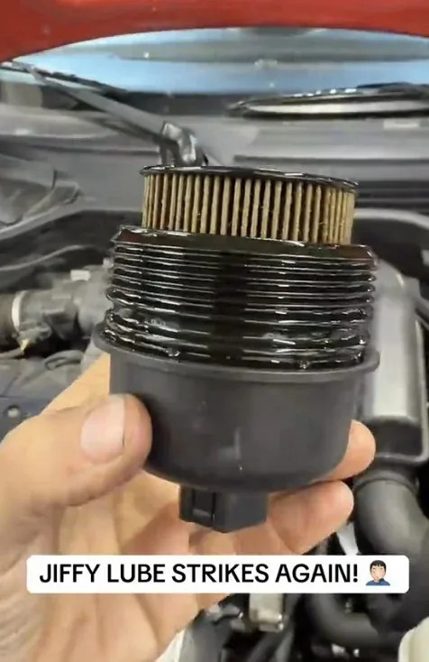 Mechanic Blames Jiffy Lube for Missing Gasket on Mini Cooper After Oil Change