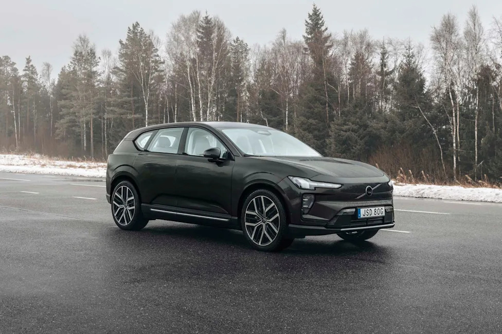 Volvo's Newest Electric SUV Undercuts Its BMW Rival on Price but Can't Match Its Range