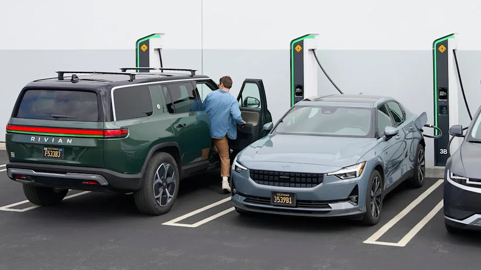 Rivian tops 1,000 fast-charging ports nationwide as its EV network hits 98% uptime