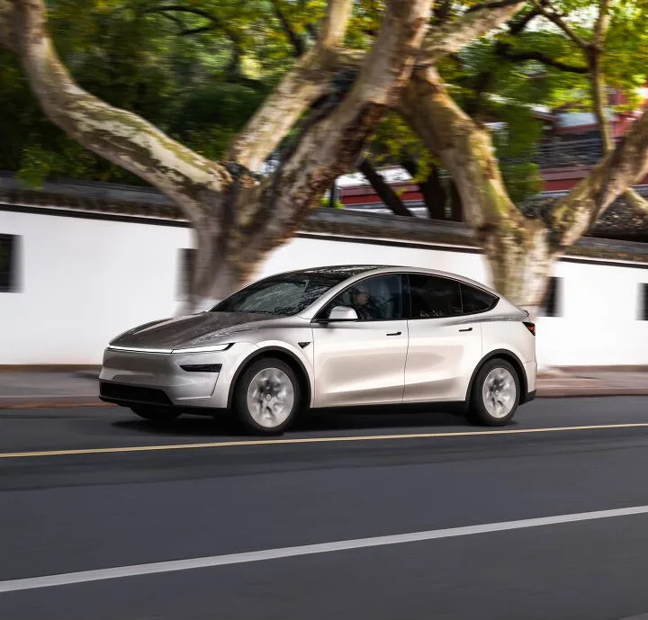 Tesla Integrates Grok Bot to Do Your Tasks For You