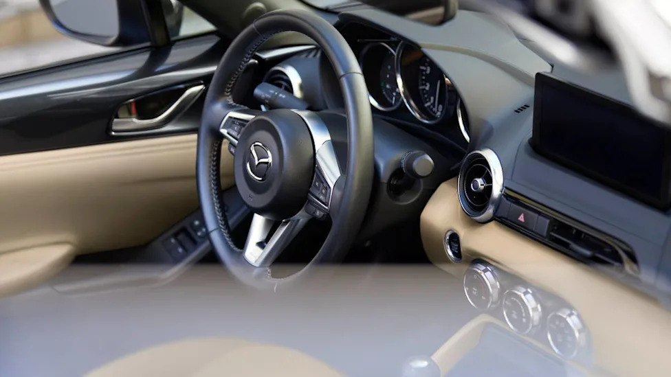 2025 Mazda MX-5 Miata