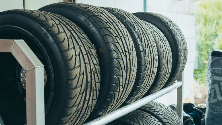 The Biggest Downsides Of Using Performance Tires