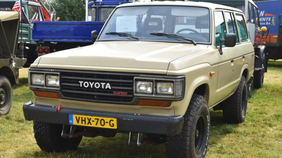 Toyota Once Used Two Different Inline-5 Diesels For The Land Cruiser
