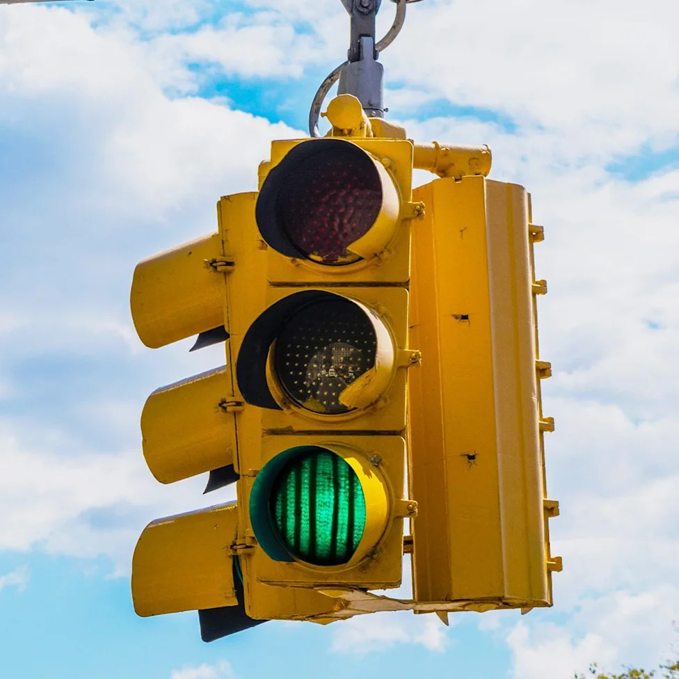 What Those Lines on Traffic Lights Really Mean— and Why They Matter
