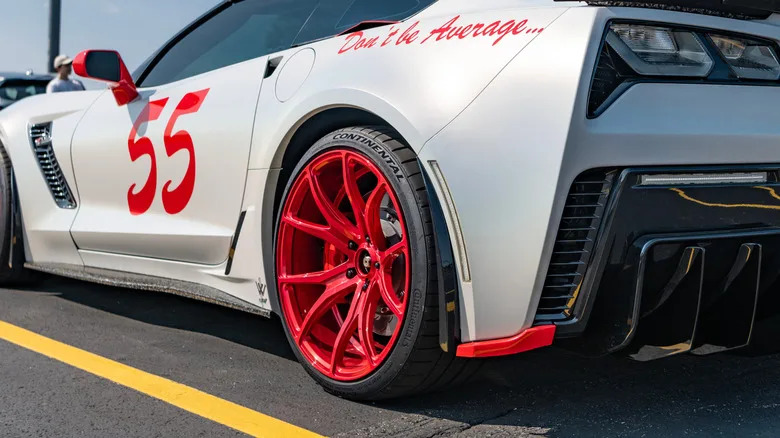 What Does ZR Mean On A Tire?