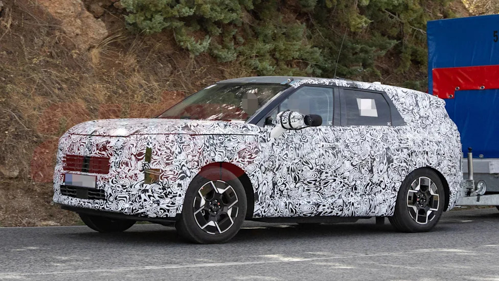 2028 Kia Sportage Spied Looking More Like a Telluride