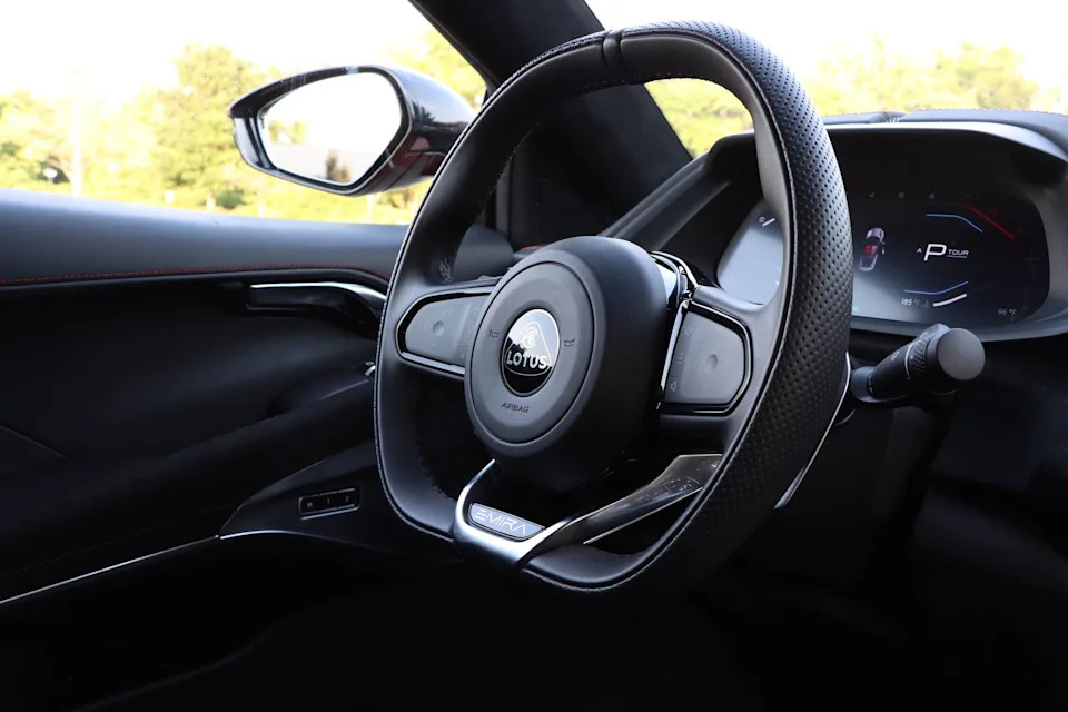 2025 Lotus Emira