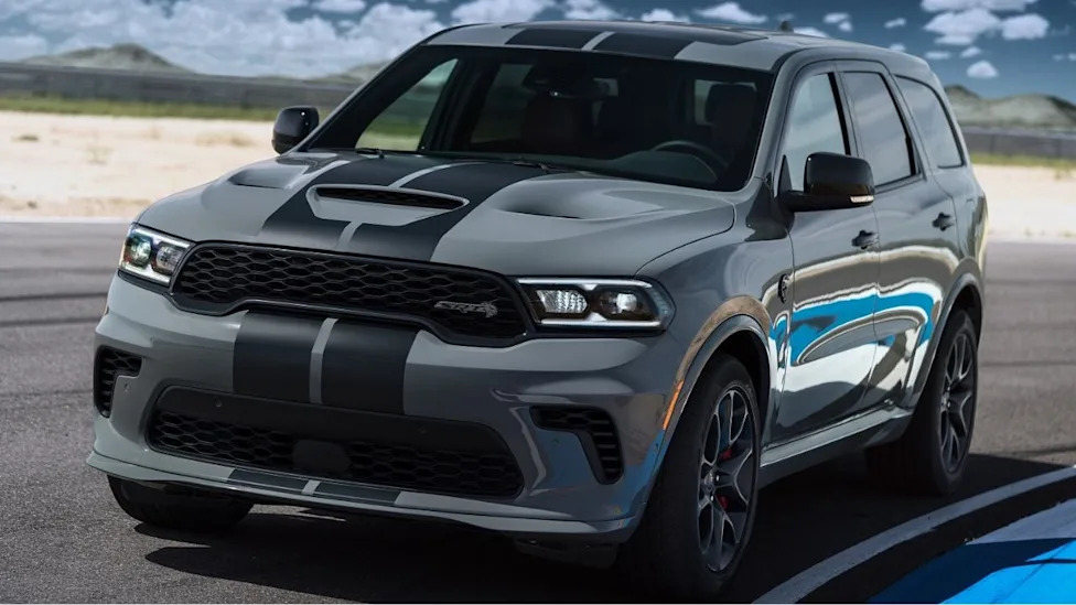 All 2027 Dodge Durangos Get Hemi V8 Engines — Without A Price Increase