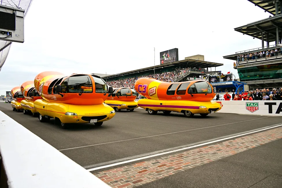 2nd Annual Oscar Mayer Wienie 500 Cuts the Mustard