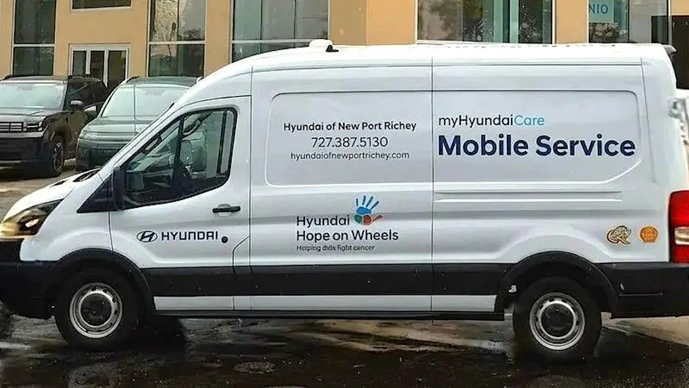 Hyundai is helping set dealers up for mobile service