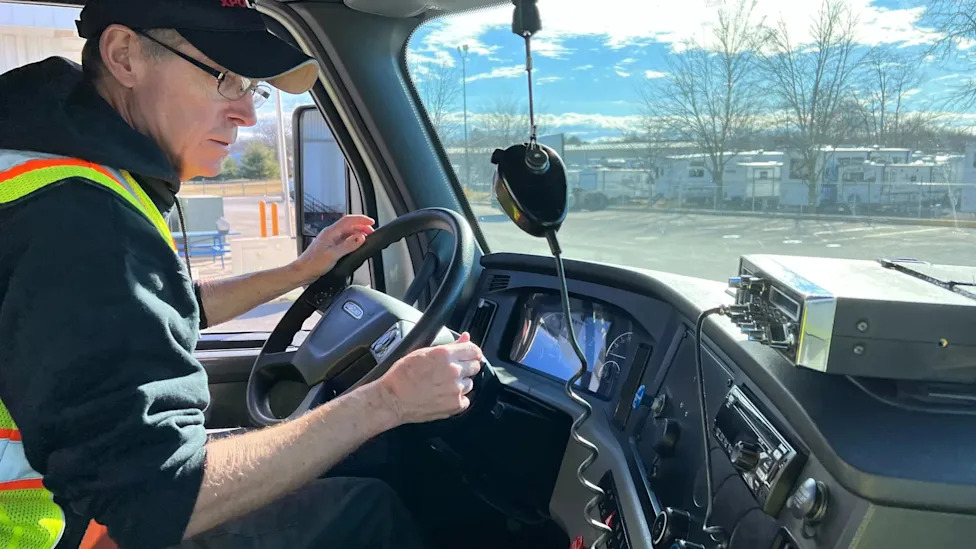 ATRI asks industry about safety tech acceptance, resistance